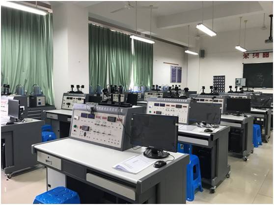 @所有家長 嘉職院機(jī)電一體化專業(yè)展示